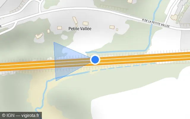 Vue plan de l'emplacement du radar discriminant à Pleyben