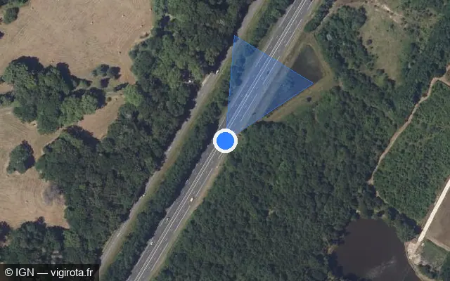 Vue satellite de l'emplacement du radar discriminant à Luant