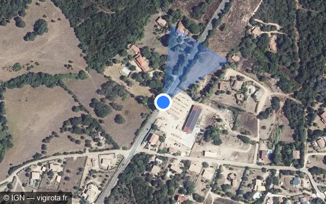 Vue satellite de l'emplacement du radar tourelle à Figari