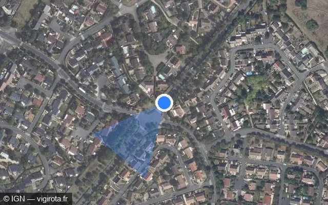 Vue satellite de l'emplacement du radar de feu rouge à Bourges