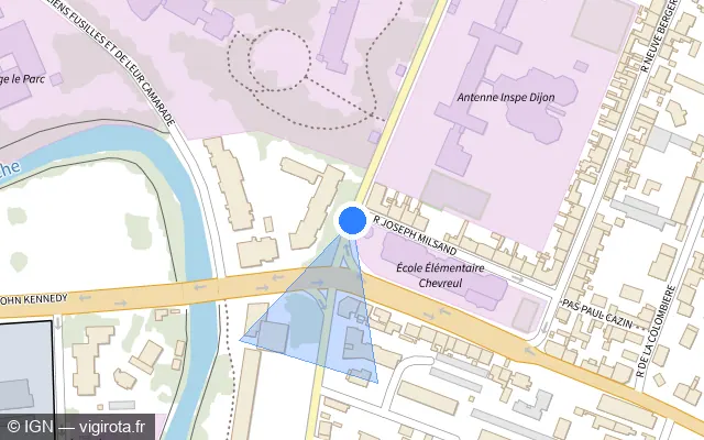 Vue plan de l'emplacement du radar de feu rouge à Dijon