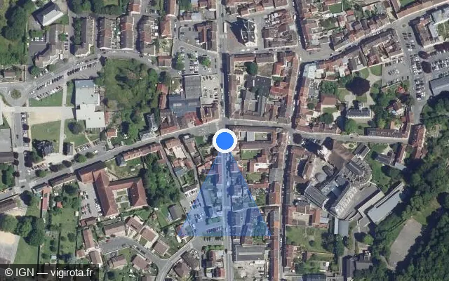 Vue satellite de l'emplacement du radar de feu rouge à Pont-Sainte-Maxence