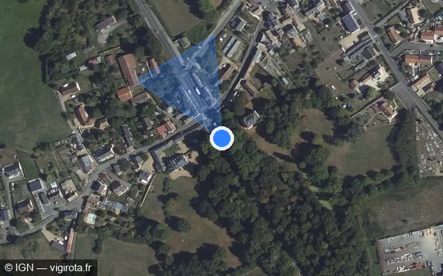 Vue satellite de l'emplacement du radar de feu rouge à Villaines-sous-Malicorne