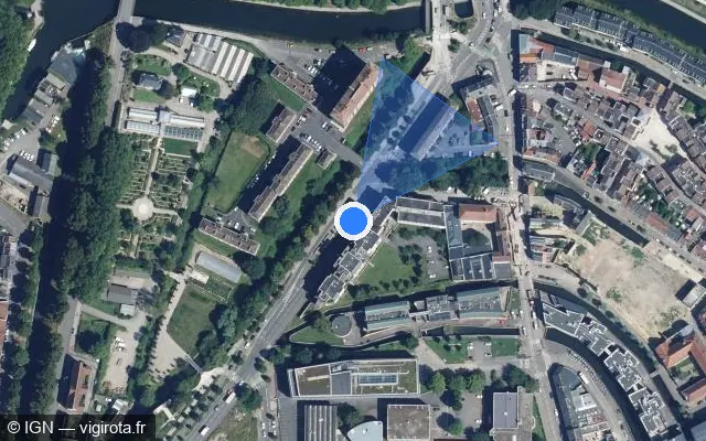 Vue satellite de l'emplacement du radar de feu rouge à Amiens
