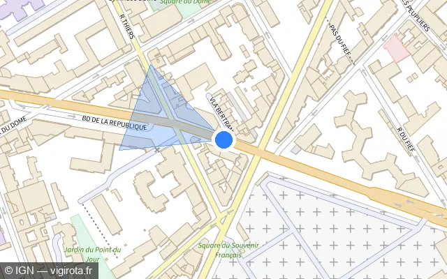 Vue plan de l'emplacement du radar de feu rouge à Boulogne-Billancourt