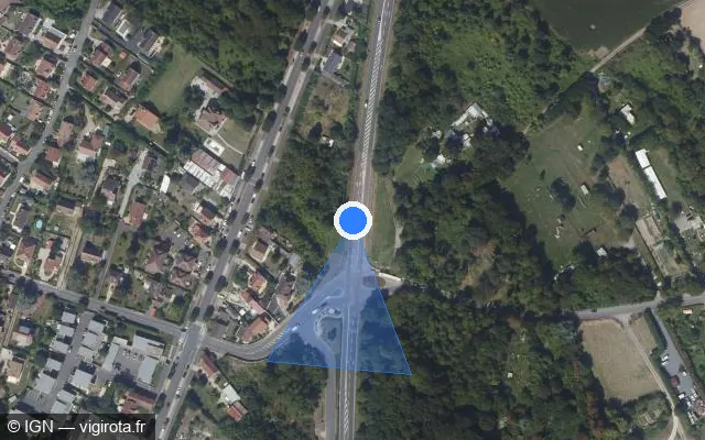 Vue satellite de l'emplacement du radar de feu rouge à Écouen