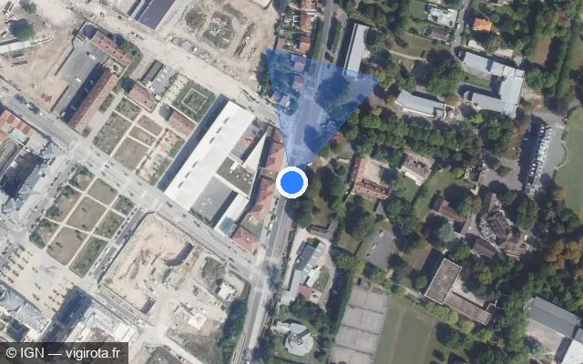 Vue satellite de l'emplacement du radar de feu rouge à Pontoise