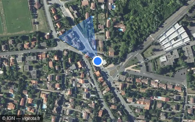 Vue satellite de l'emplacement du radar de feu rouge à Mozac