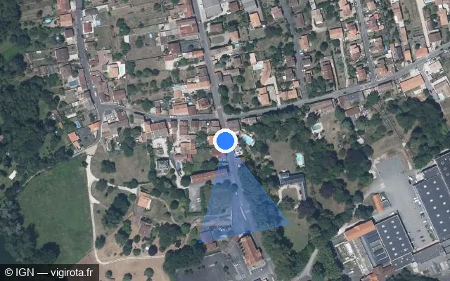 Vue satellite de l'emplacement du radar de feu rouge à Gond-Pontouvre