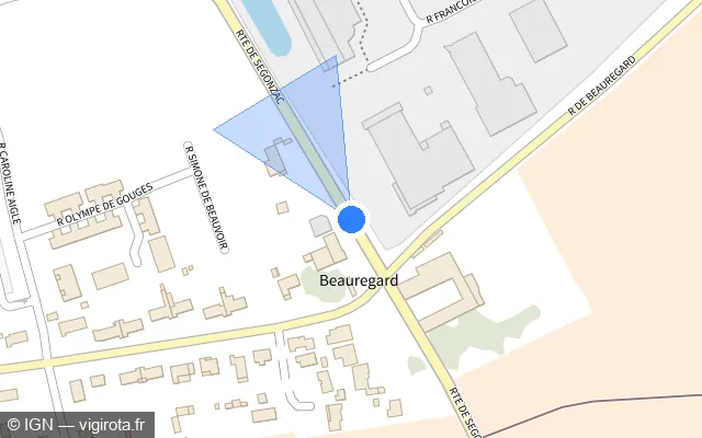 Vue plan de l'emplacement du radar de feu rouge à Châteaubernard