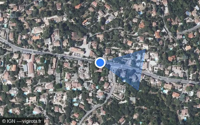 Vue satellite de l'emplacement du radar de feu rouge à Nîmes