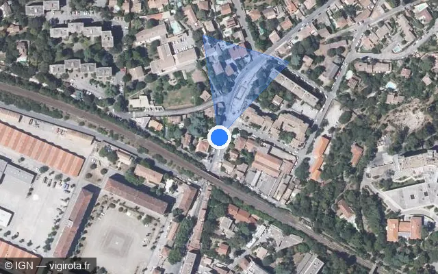 Vue satellite de l'emplacement du radar de feu rouge à Nîmes