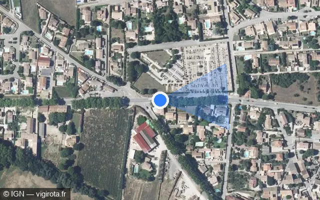 Vue satellite de l'emplacement du radar de feu rouge à Jonquières-Saint-Vincent