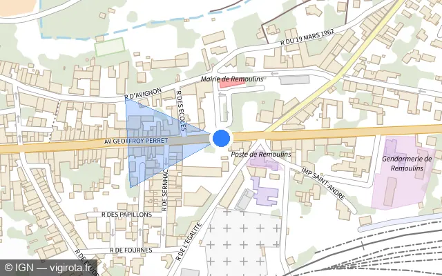Vue plan de l'emplacement du radar de feu rouge à Remoulins