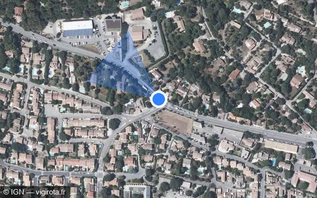 Vue satellite de l'emplacement du radar de feu rouge à Nîmes