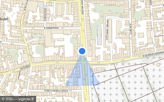 Vue plan de l'emplacement du radar de feu rouge à Bordeaux