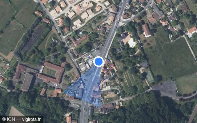 Vue satellite de l'emplacement du radar de feu rouge à Chasseneuil-du-Poitou
